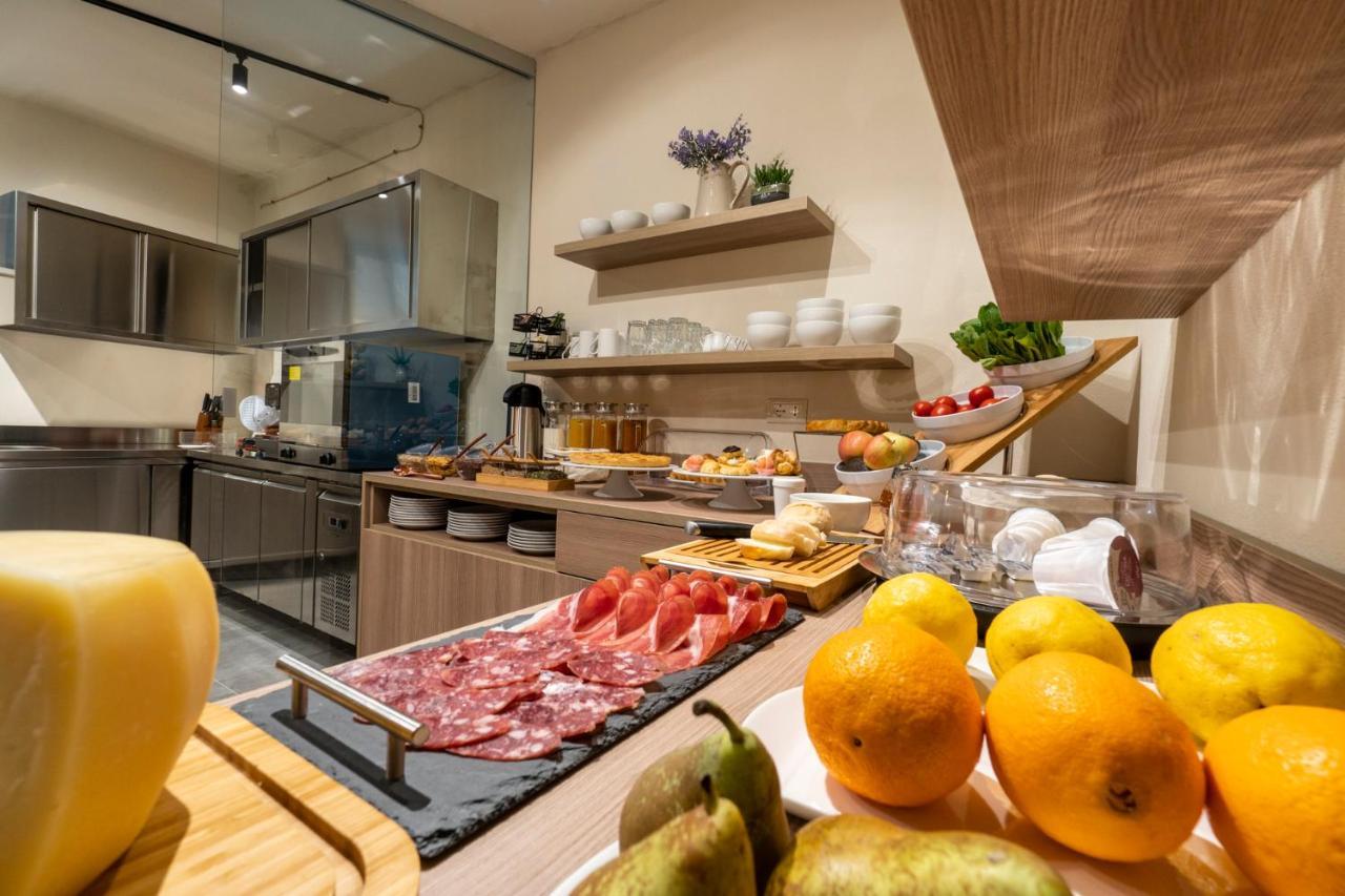 Goloritze Room And Breakfast Baunei Exteriör bild